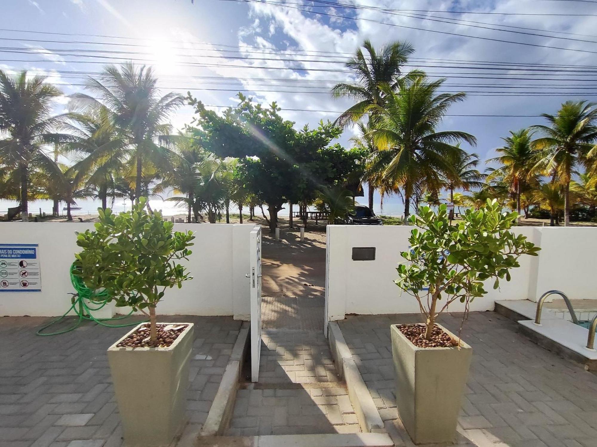 Flat Beira-Mar Maragogi Apartment Bagian luar foto
